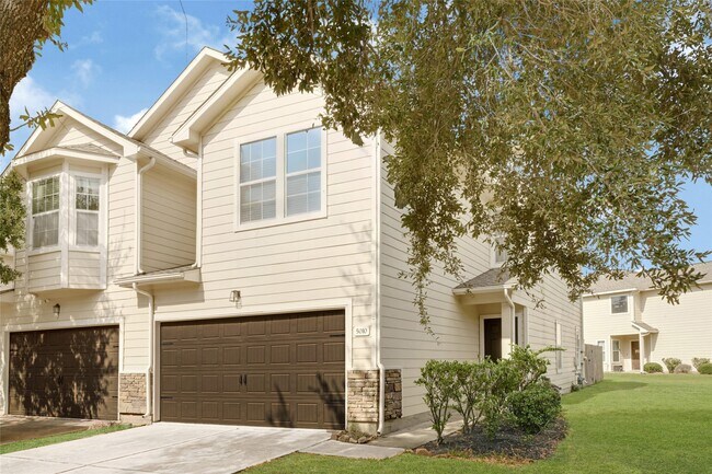 5010 Dartmoor Ridge Trail in Houston, TX - Building Photo - Building Photo