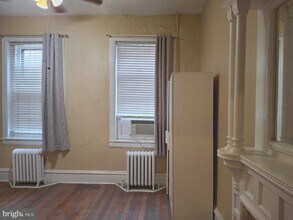 310 S 12th St in Philadelphia, PA - Building Photo - Building Photo