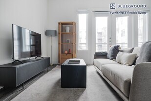 212 W Highland Mall Blvd in Austin, TX - Building Photo