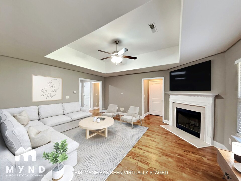 504 Green Meadows Trail in Alabaster, AL - Building Photo