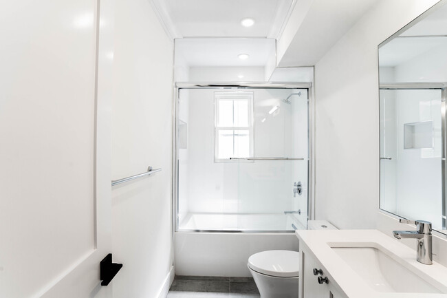 14 Atkins St, Unit 1 in Boston, MA - Building Photo - Building Photo