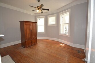 536 E Waldburg St-Unit -A in Savannah, GA - Building Photo - Building Photo