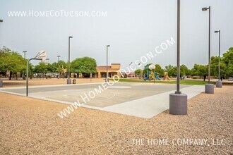 6645 E Gehrig Ln in Tucson, AZ - Building Photo - Building Photo