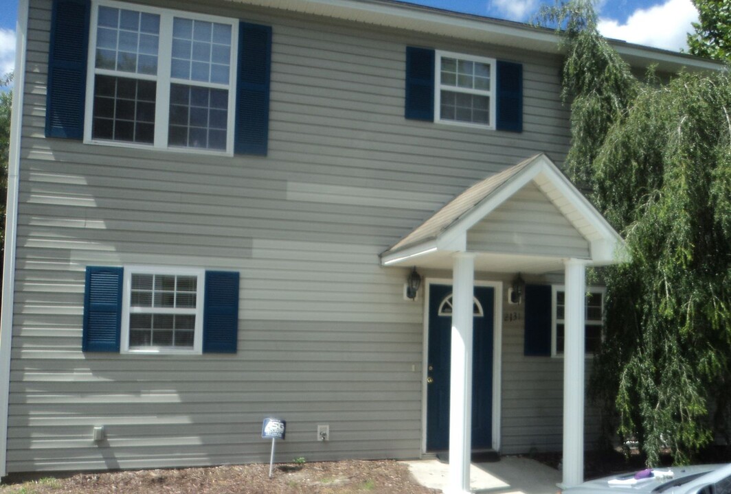 2131 Market St in Wilmington, NC - Building Photo