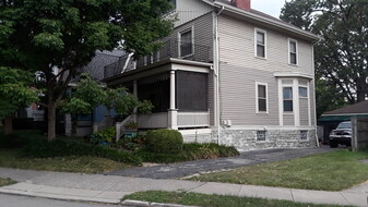 2461 Fairview Ave, Unit 2 in Cincinnati, OH - Building Photo