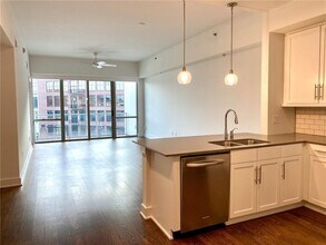 1100 Howell Mill Rd in Atlanta, GA - Building Photo - Building Photo