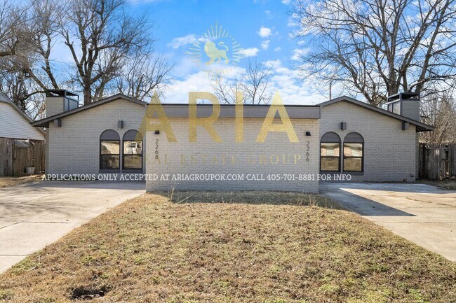 2266 Donna Dr in Norman, OK - Building Photo - Building Photo