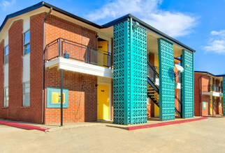 Bradford Square Apartments in Oklahoma City, OK - Building Photo - Building Photo