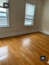 25 Aspinwall Ave in Brookline, MA - Building Photo - Building Photo