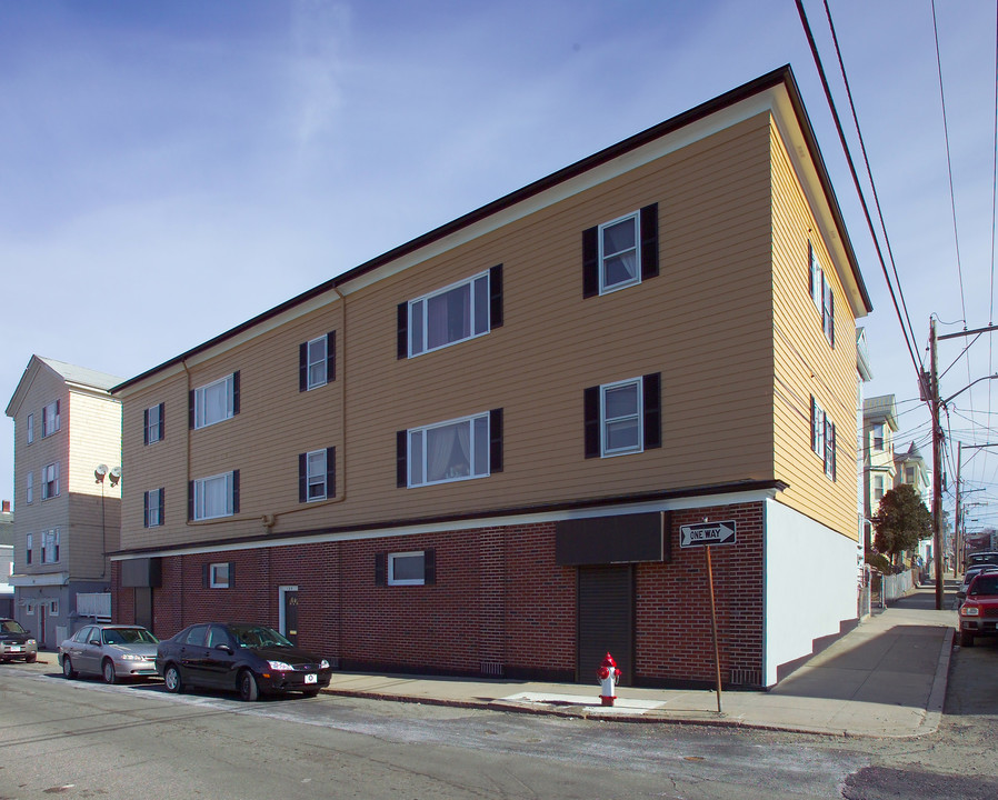 116 Eagle St in Fall River, MA - Building Photo