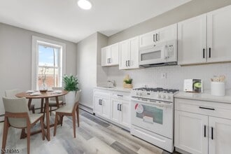 102 Genessee Ave in Paterson, NJ - Building Photo - Building Photo