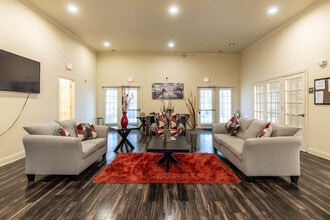 Fieldstone Village in Clarksville, TN - Building Photo - Interior Photo