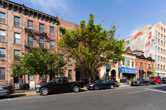 829 Union Street in Brooklyn, NY - Building Photo - Building Photo