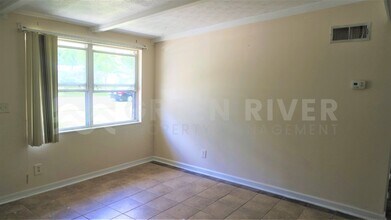 4261 Sabine Dr in Jacksonville, FL - Building Photo - Building Photo