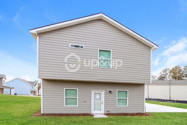 property at 40 Peach Pl