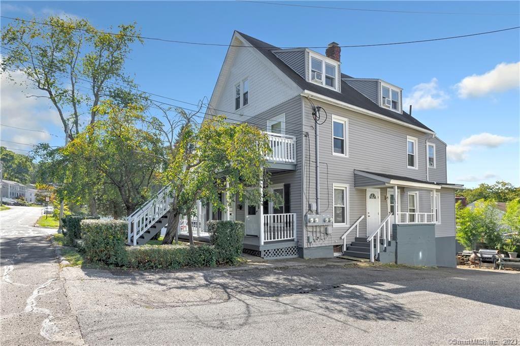 113 Kneen St in Shelton, CT - Foto de edificio