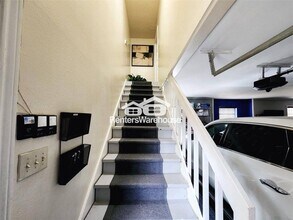 11206 Hylander Dr in Houston, TX - Foto de edificio - Building Photo