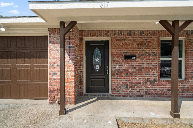 417 Cleaves St in Dallas, TX - Building Photo - Building Photo