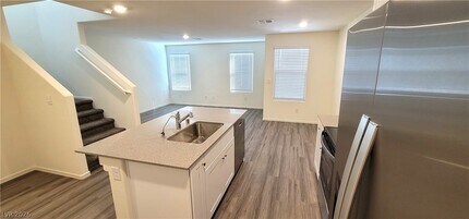 1900 Omaggio Pl in Henderson, NV - Building Photo - Building Photo