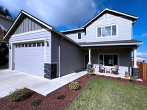 2771 Cascara Dr in Eugene, OR - Building Photo - Building Photo