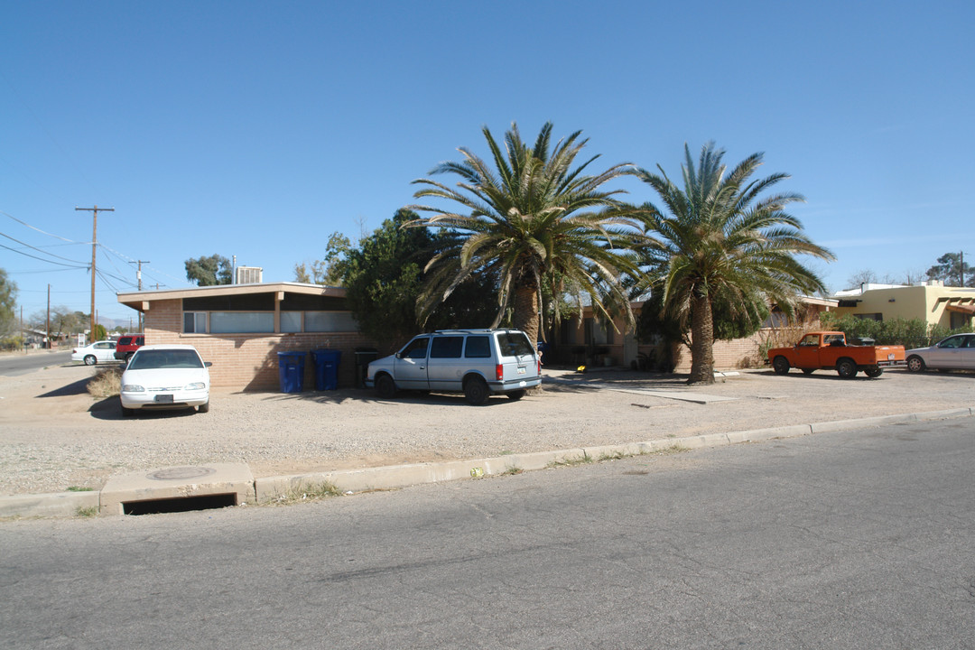 2876 N Edith Blvd in Tucson, AZ - Building Photo