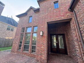 5038 Lockridge Sky Ln in Sugar Land, TX - Building Photo - Building Photo