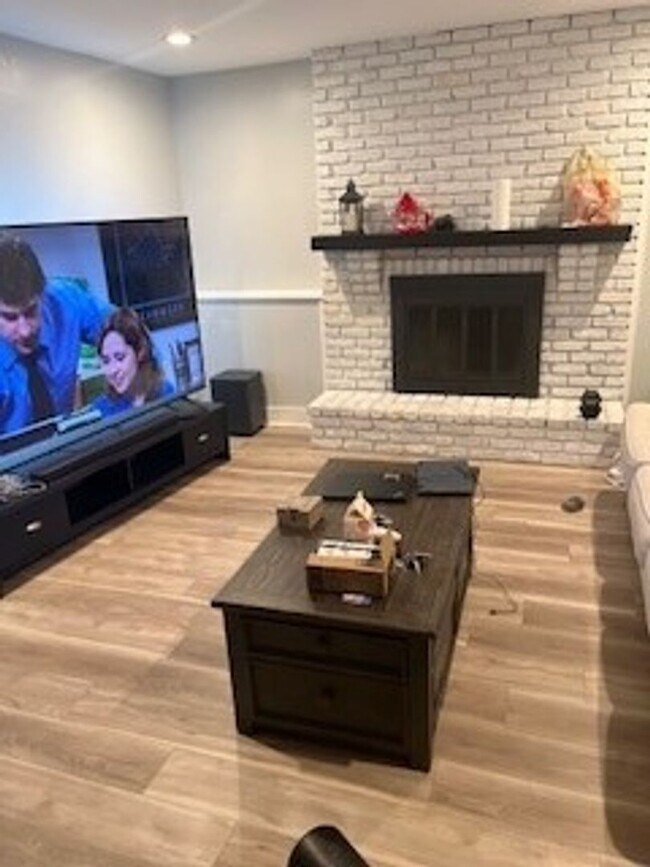 6140 Creek View Ridge in Minnetonka, MN - Foto de edificio - Building Photo