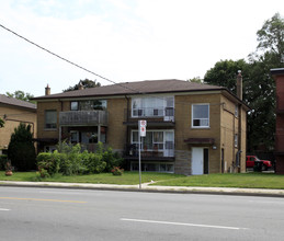 437 Lawrence Ave W in Toronto, ON - Building Photo - Building Photo
