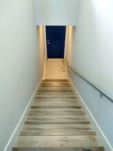 12120 La Maida St in Los Angeles, CA - Foto de edificio - Building Photo