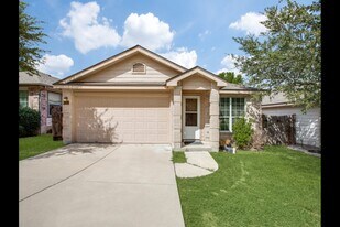 611 Granite Cliff in San Antonio, TX - Building Photo