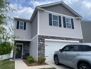 1121 37th Ave Lane NE in Hickory, NC - Building Photo - Building Photo