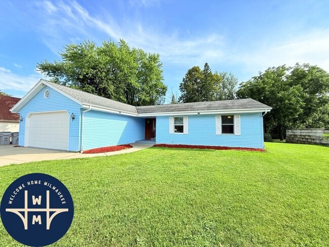 property at 10719 W Calumet Rd