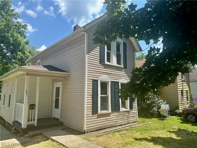 property at 251 Arch St