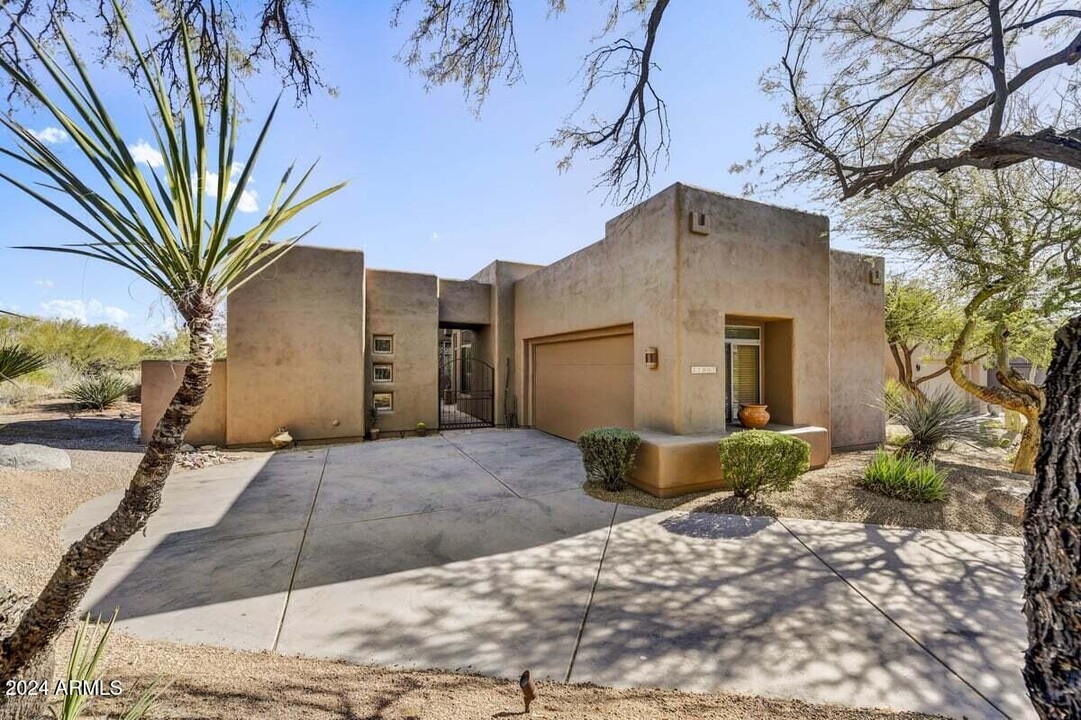 27807 N 108th Way in Scottsdale, AZ - Foto de edificio