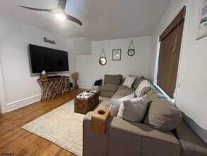 7201 Winchester Ave in Ventnor City, NJ - Building Photo - Building Photo
