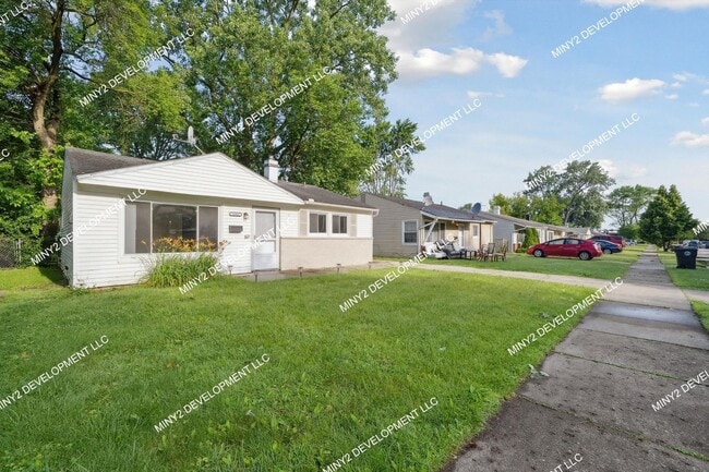 21921 Blackstone St in Oak Park, MI - Foto de edificio - Building Photo
