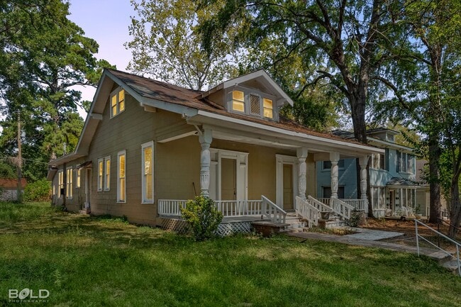 property at 546 Dalzell St
