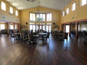 Solstice Senior Living at Santa Rosa in Santa Rosa, CA - Building Photo - Interior Photo
