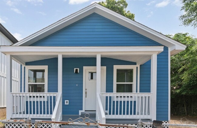 property at 418 N C St