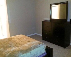 804 E Windward Way, Unit 119 in Lantana, FL - Foto de edificio - Building Photo