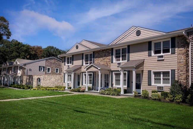 property at 63 Island Blvd