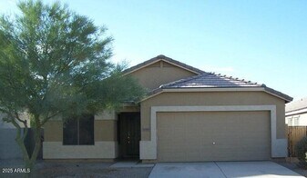 45599 W Dirk St in Maricopa, AZ - Building Photo