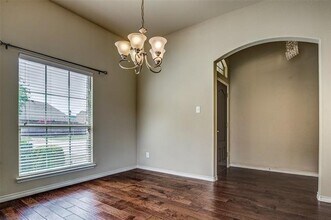9700 Bell Rock Rd in Frisco, TX - Foto de edificio - Building Photo
