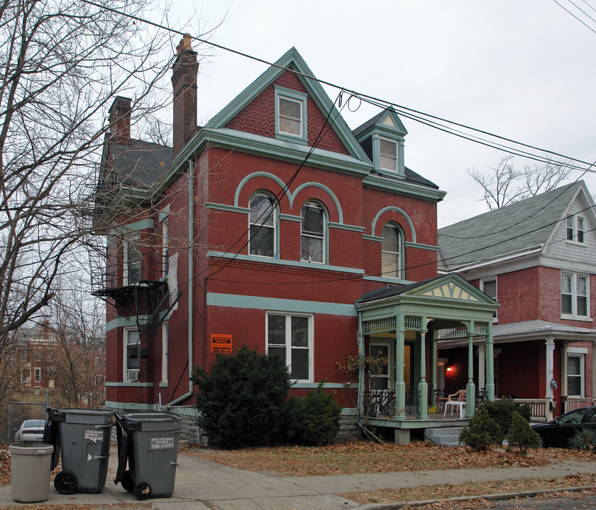 2659 Bellevue Ave in Cincinnati, OH - Building Photo