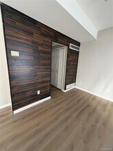 575 Summerfield Dr in Westland, MI - Building Photo - Building Photo