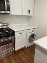 222 Jessamine Ave in Yonkers, NY - Building Photo - Building Photo