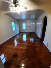 1776 Dixdale Ave in Louisville, KY - Building Photo - Building Photo