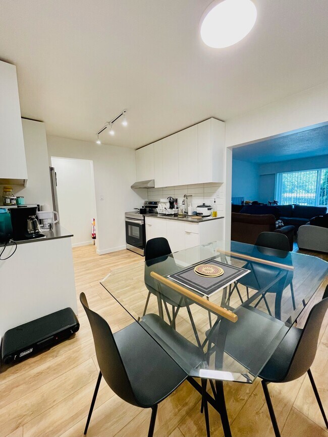 1480-1480 Boundary Crescent in Nanaimo, BC - Building Photo - Building Photo