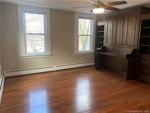 502 Chapel St in New Haven, CT - Building Photo - Building Photo