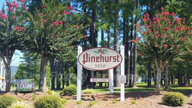 property at 3930 Pulaski Pike NW